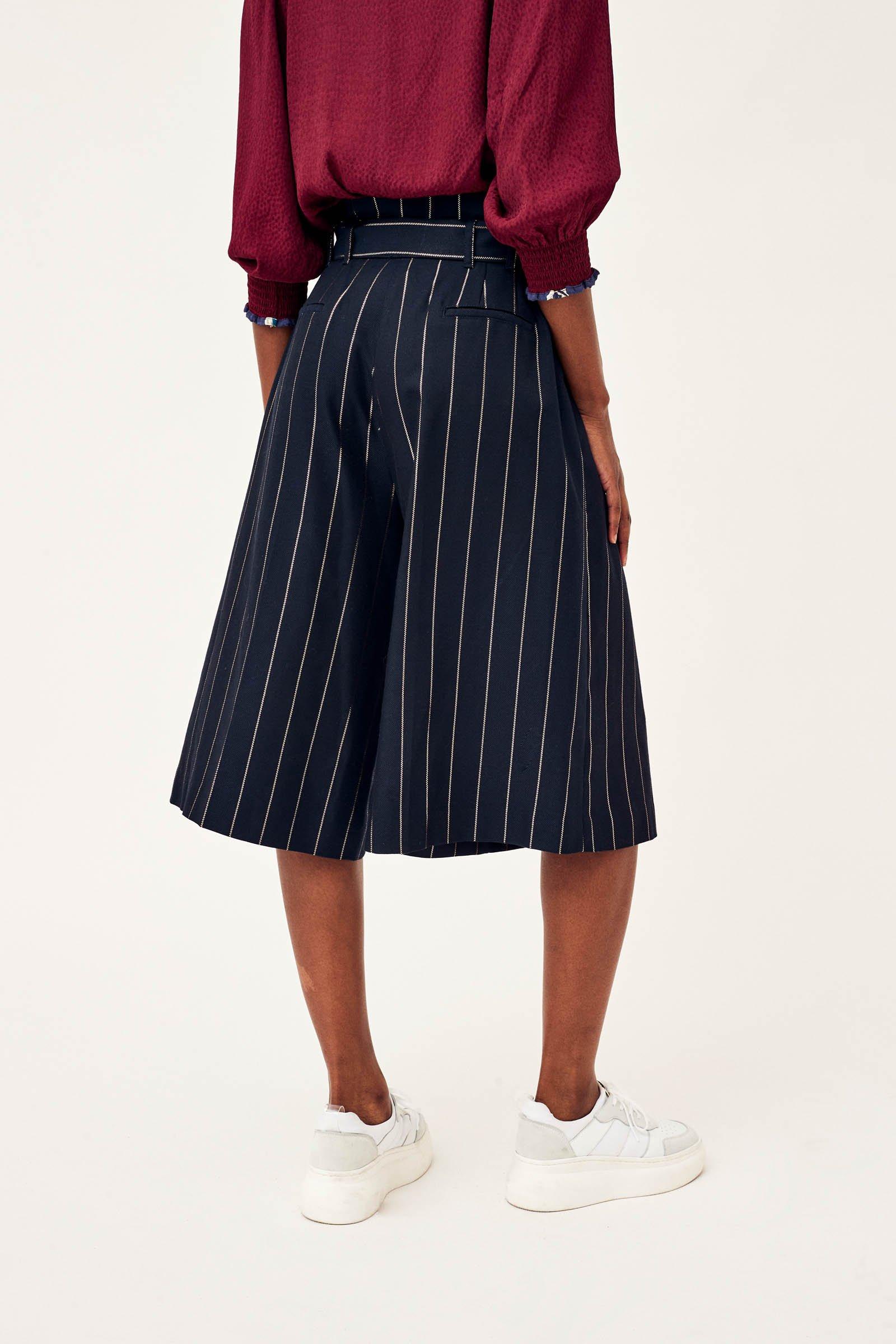 CKS Dames - IVANKA - bermuda long - bleu foncé