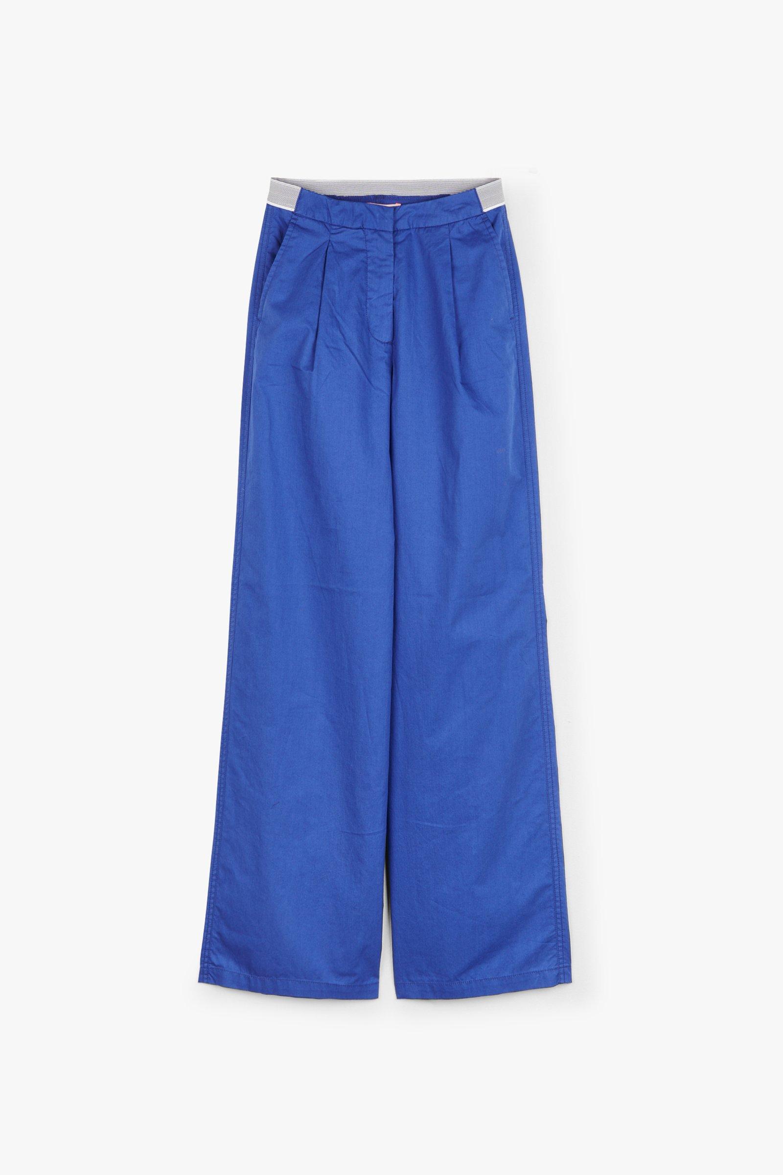 donkerblauw