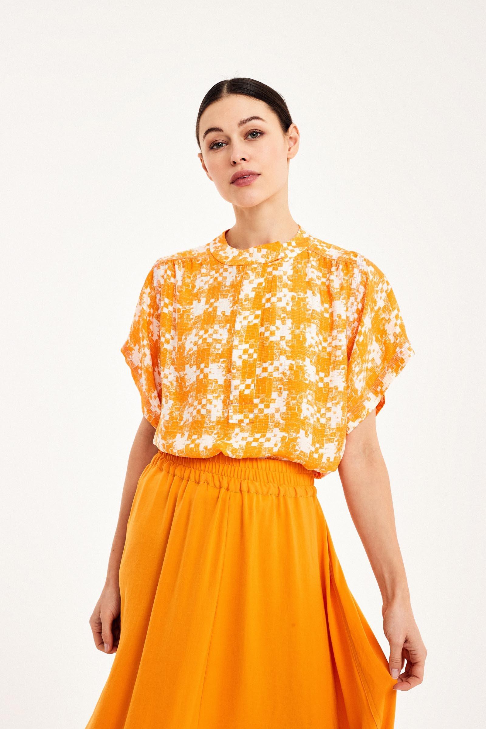 CKS Dames - LEDO - blouse lange mouwen - lichtoranje