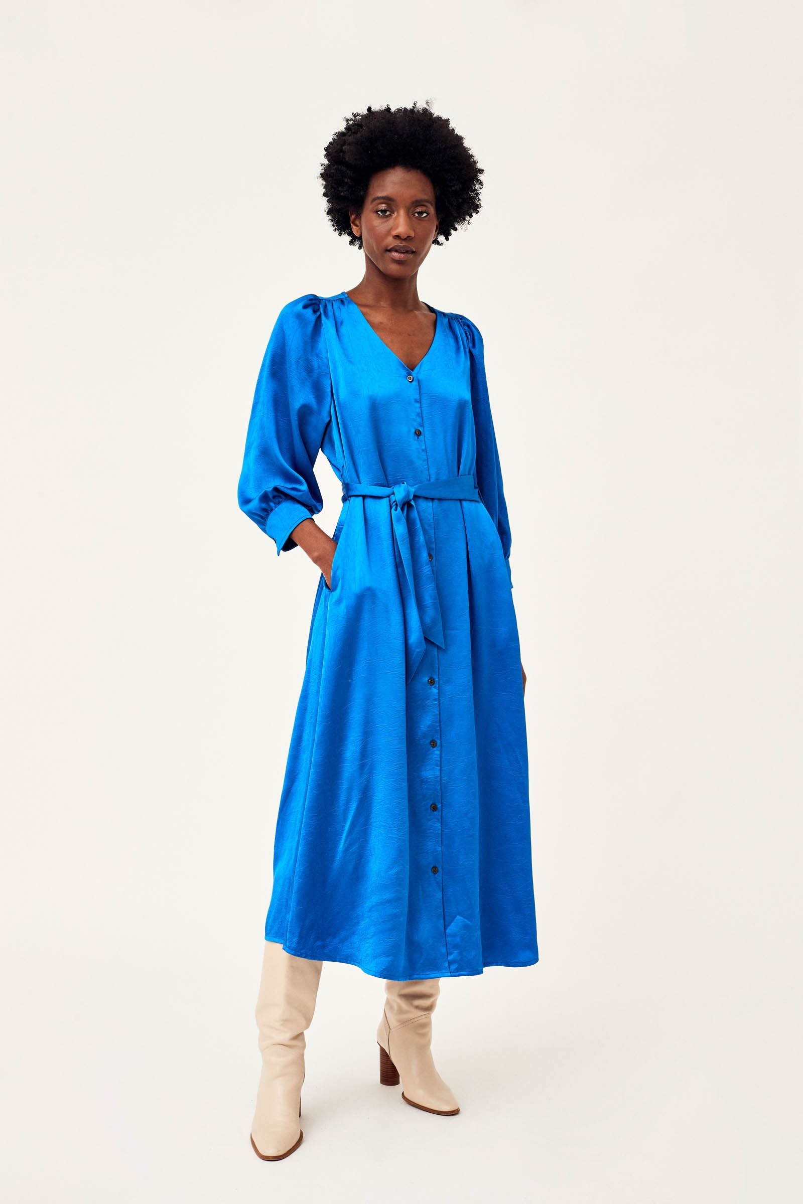 MICKOS - lange jurk blauw | CKS Fashion