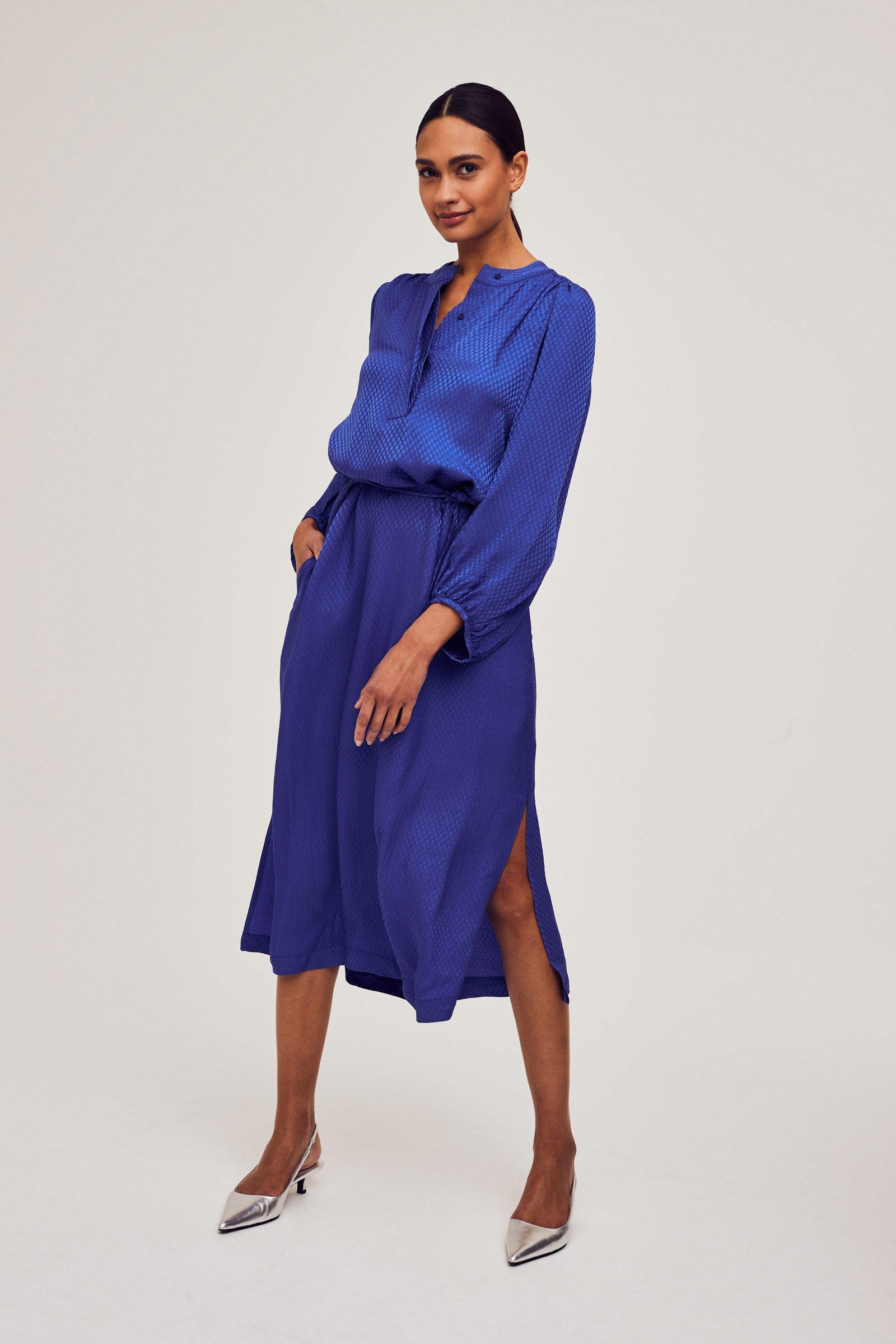 CKS Dames - SALOMEDO - midi jurk - blauw