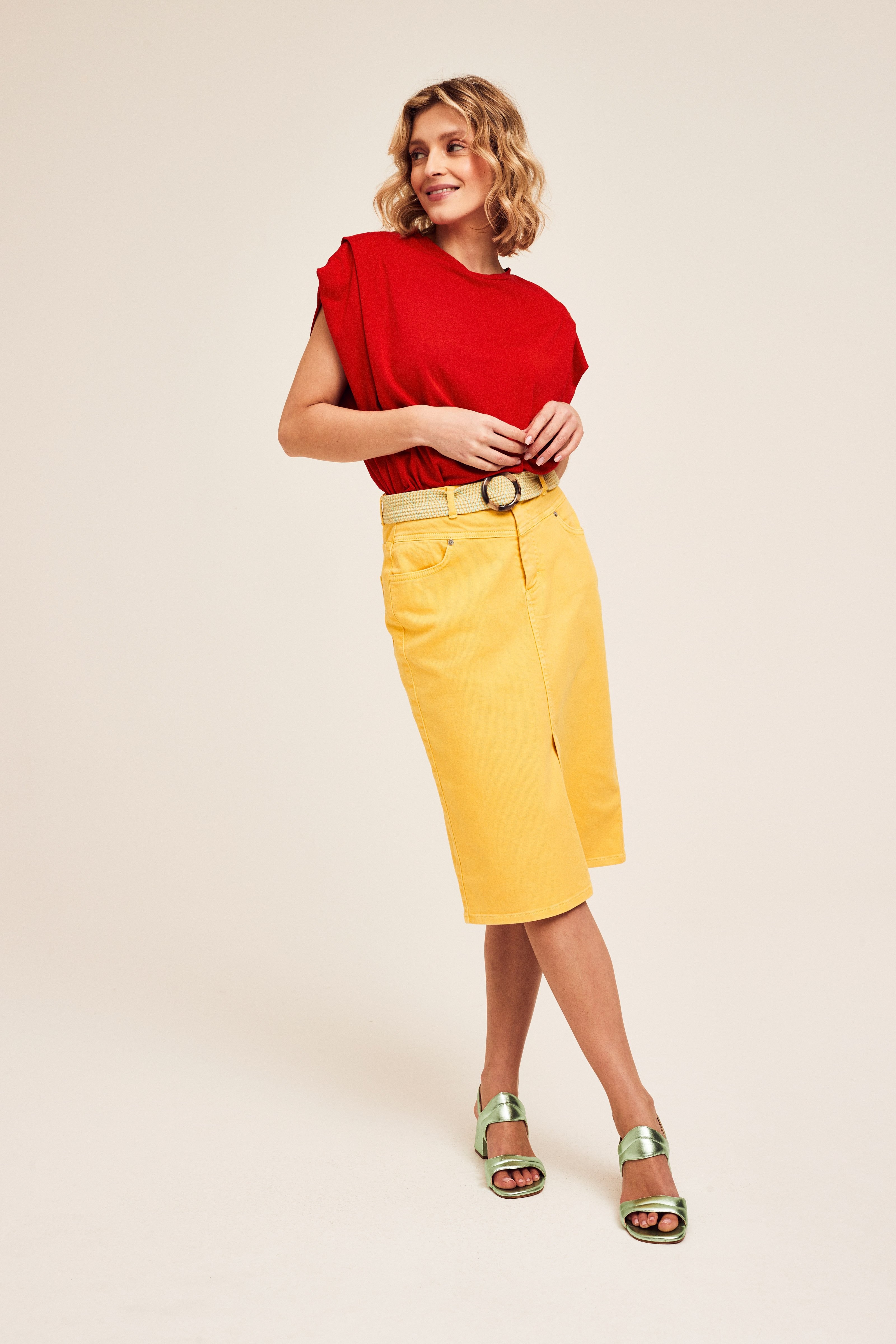 CKS Dames - BENEATH - midi skirt - dark yellow