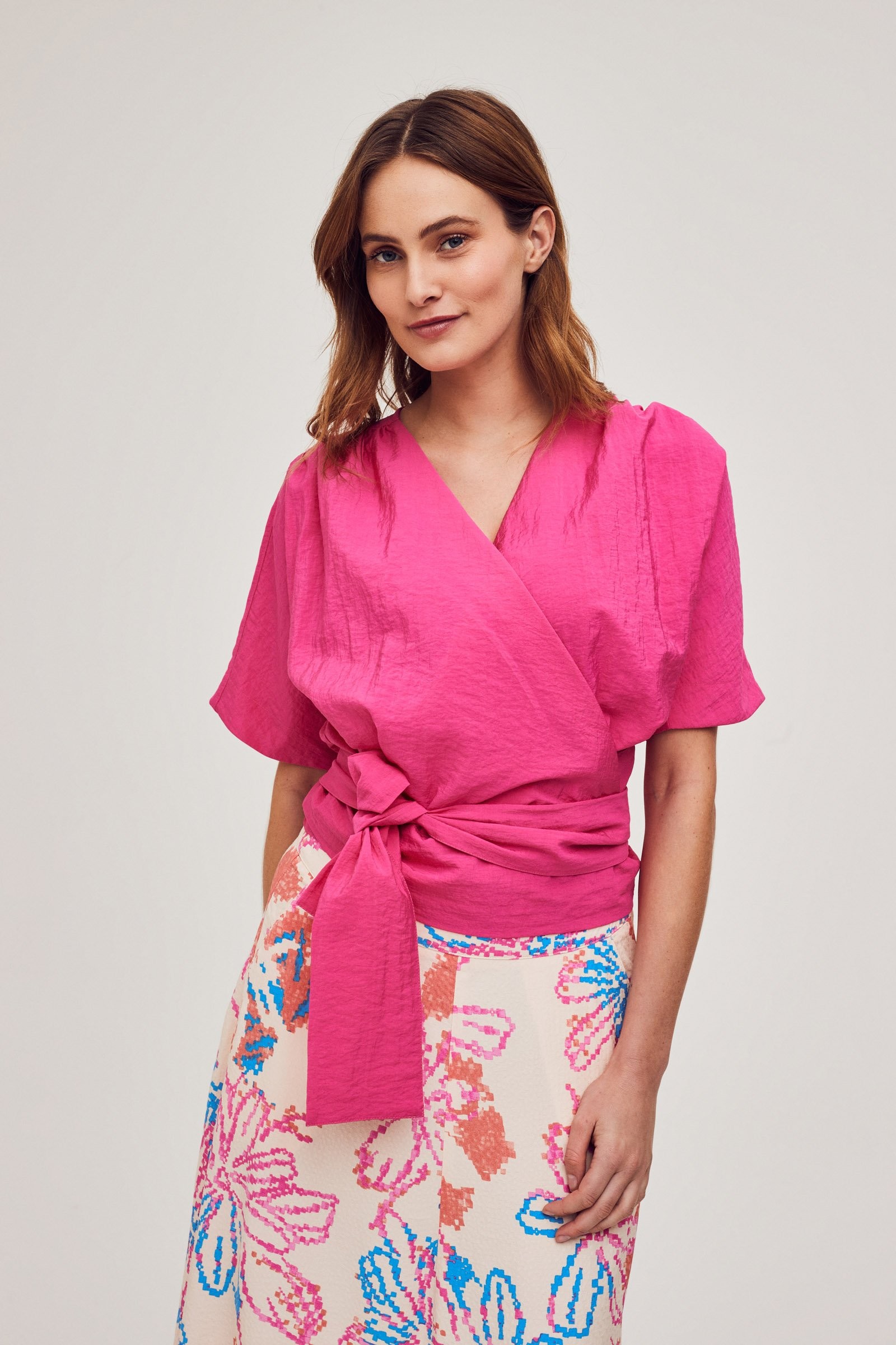 CKS Dames - IDIOMA - blouse korte mouwen - intens roze