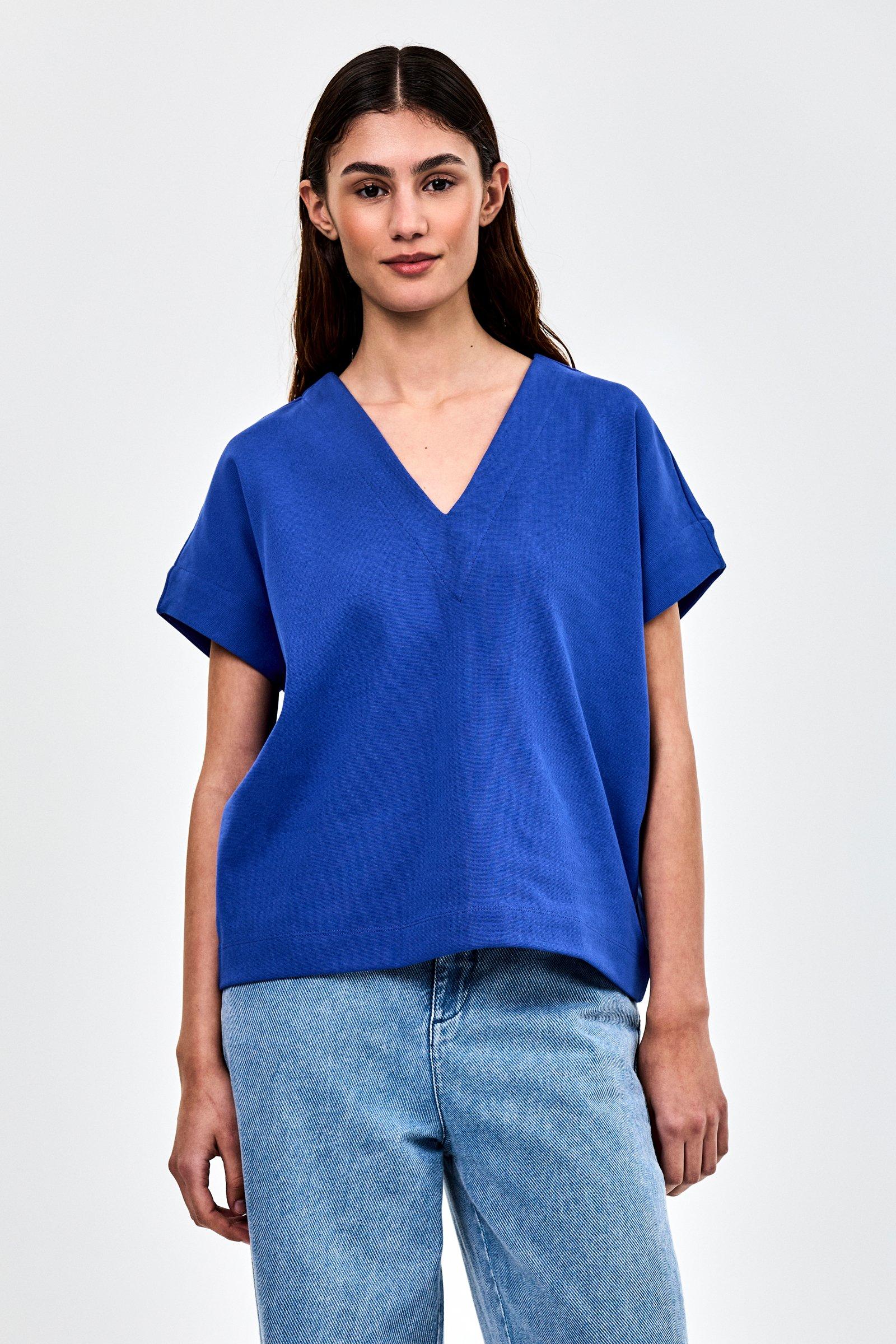 CKS - SABA - mouwloze top - felblauw