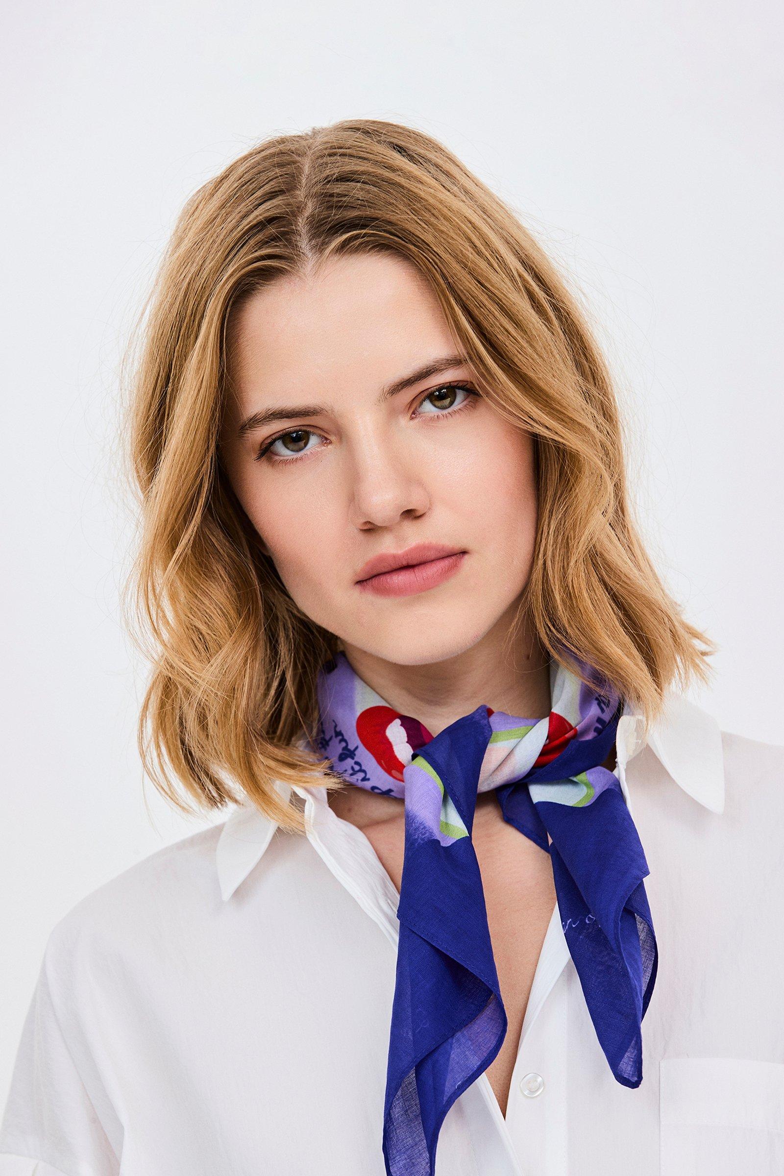 CKS - YOUGO - foulard d'été - bleu vif