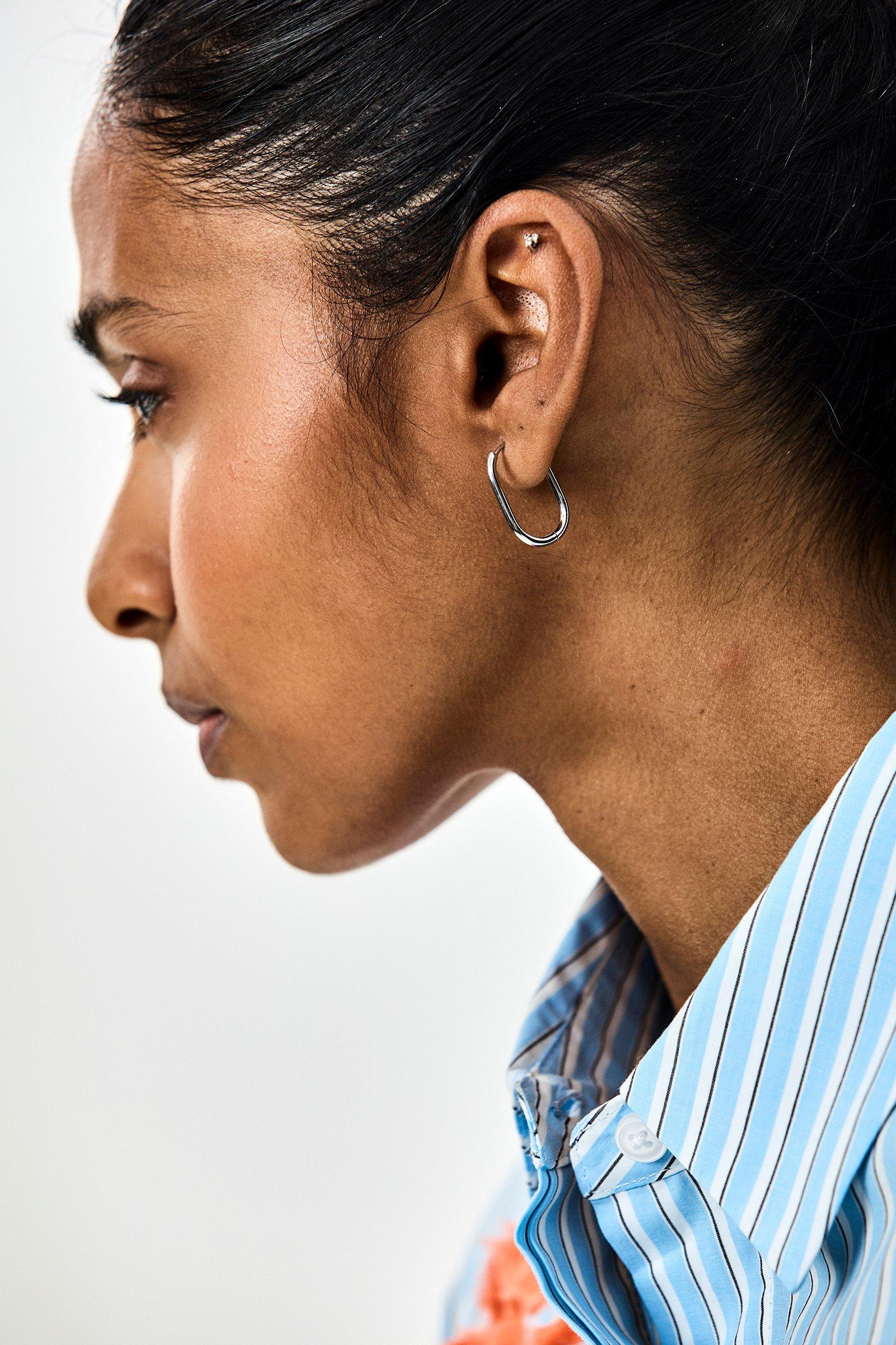 CKS - ELEGANTE - earrings - light grey