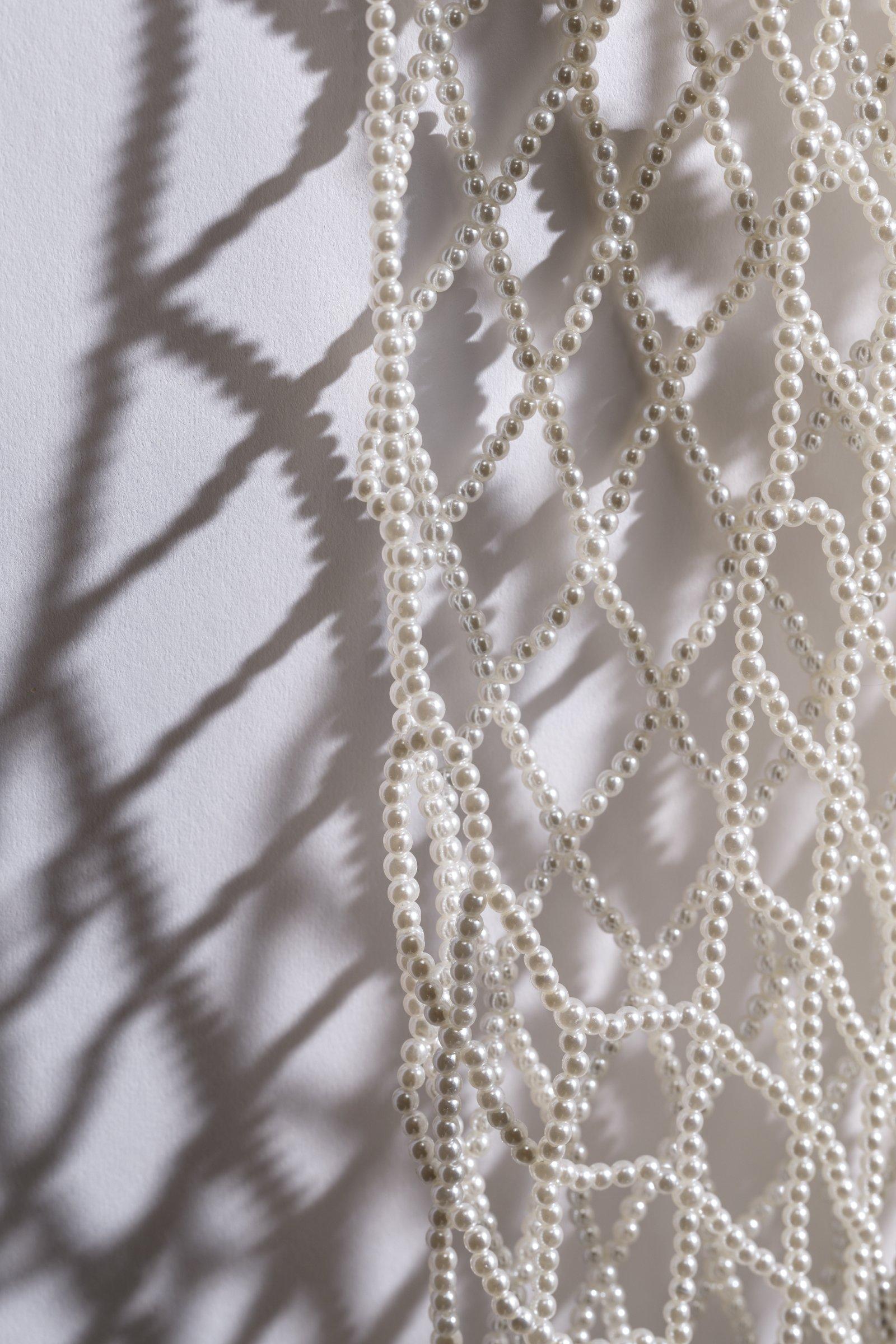 CKS - DesxIrmy - body - white