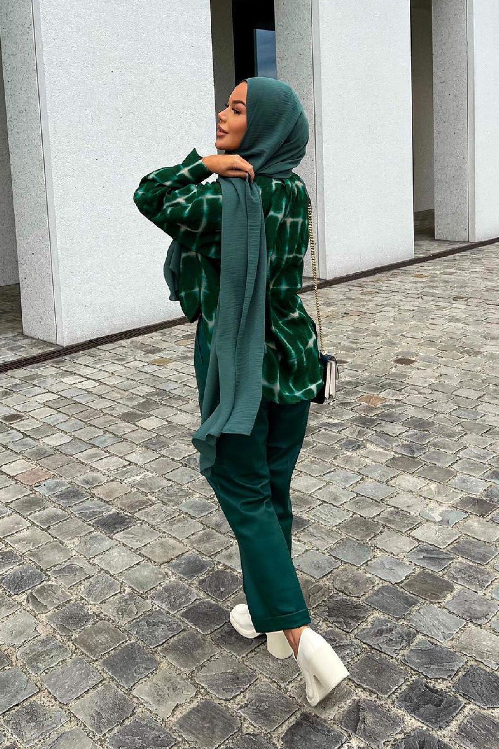  - SHOP THE LOOK -  - 