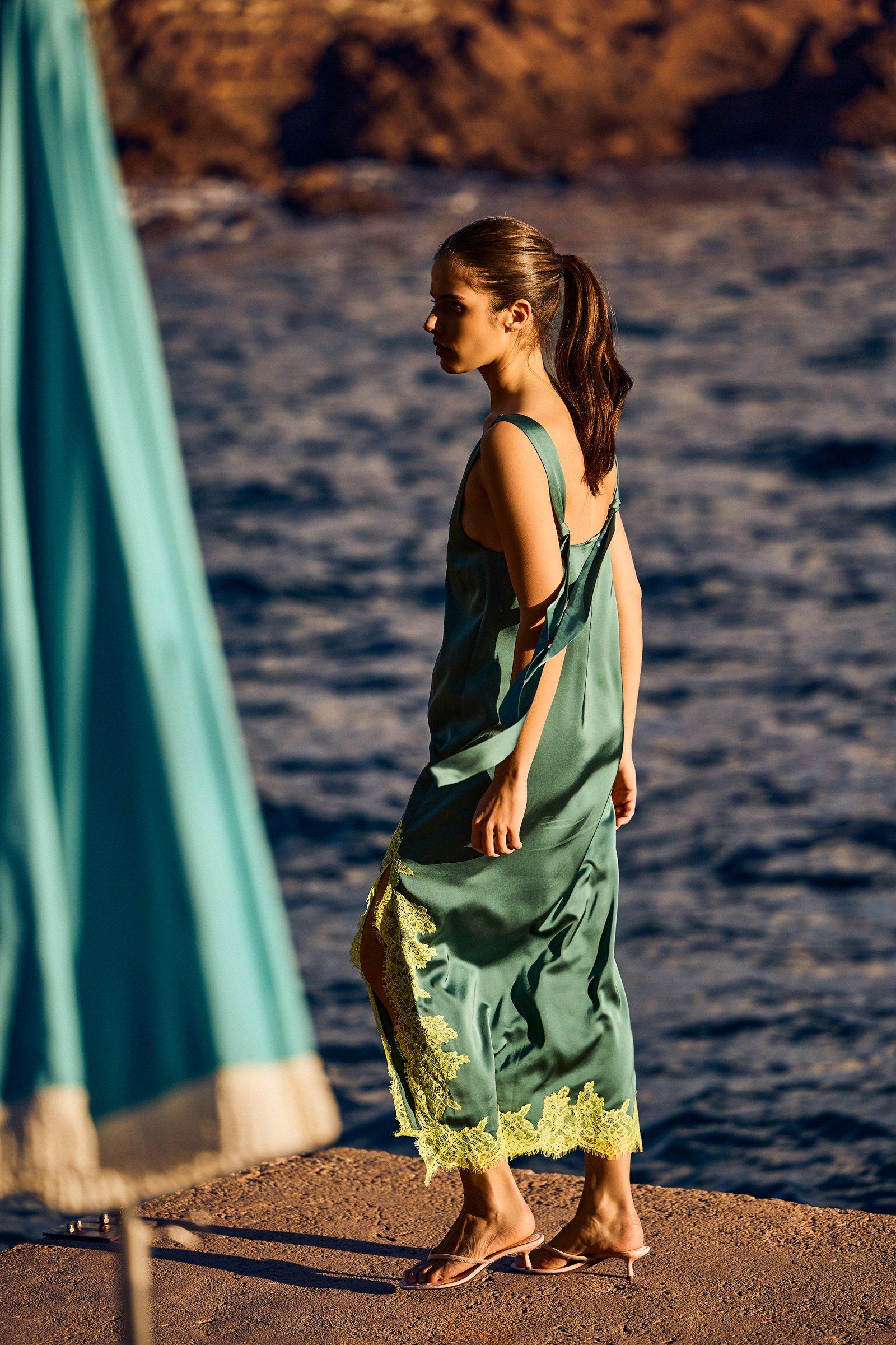  - SHOP THE LOOK -  - 