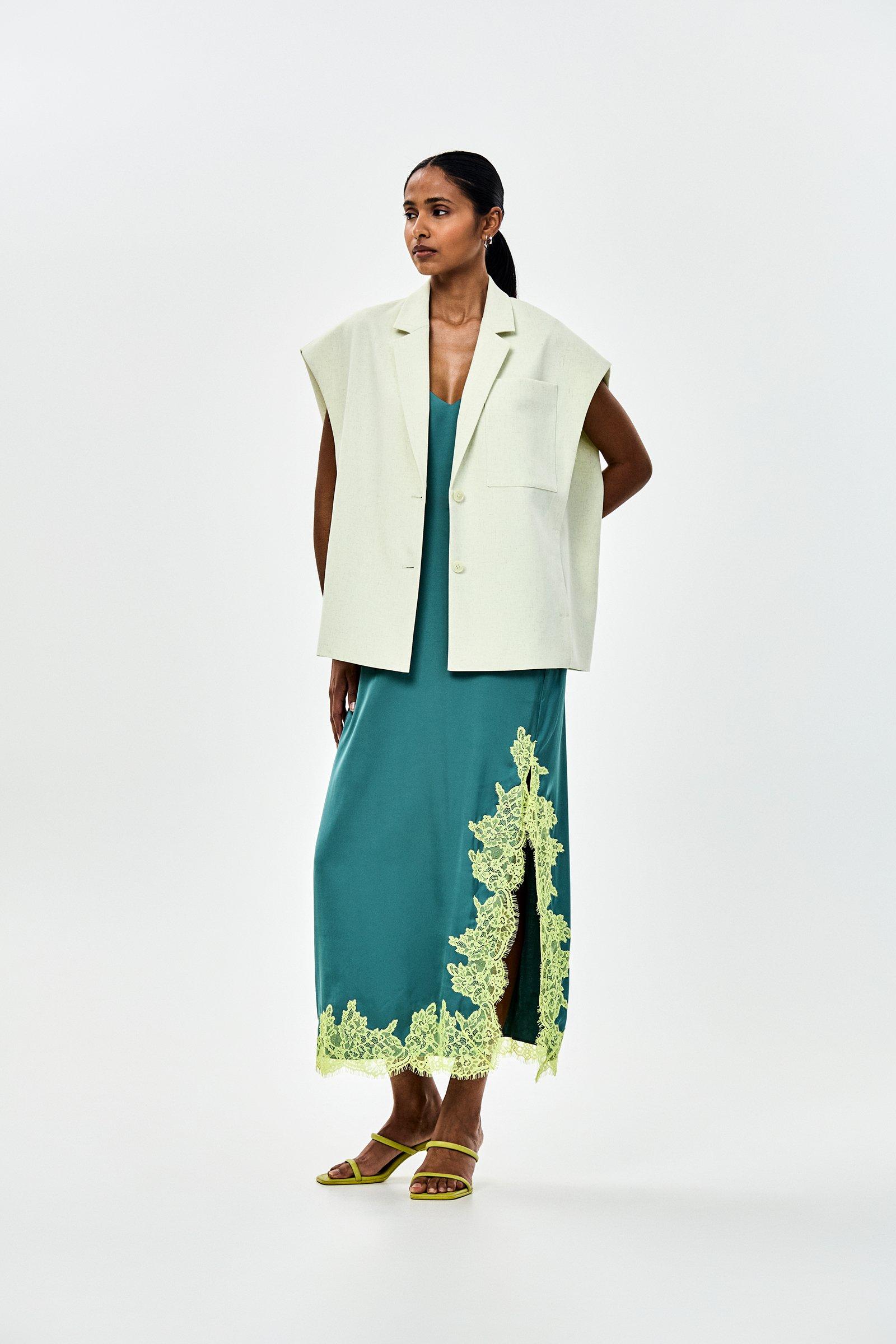  - SHOP THE LOOK -  - 